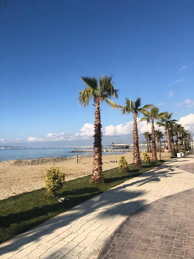 Gazi'S Apartament For Rent Golem
