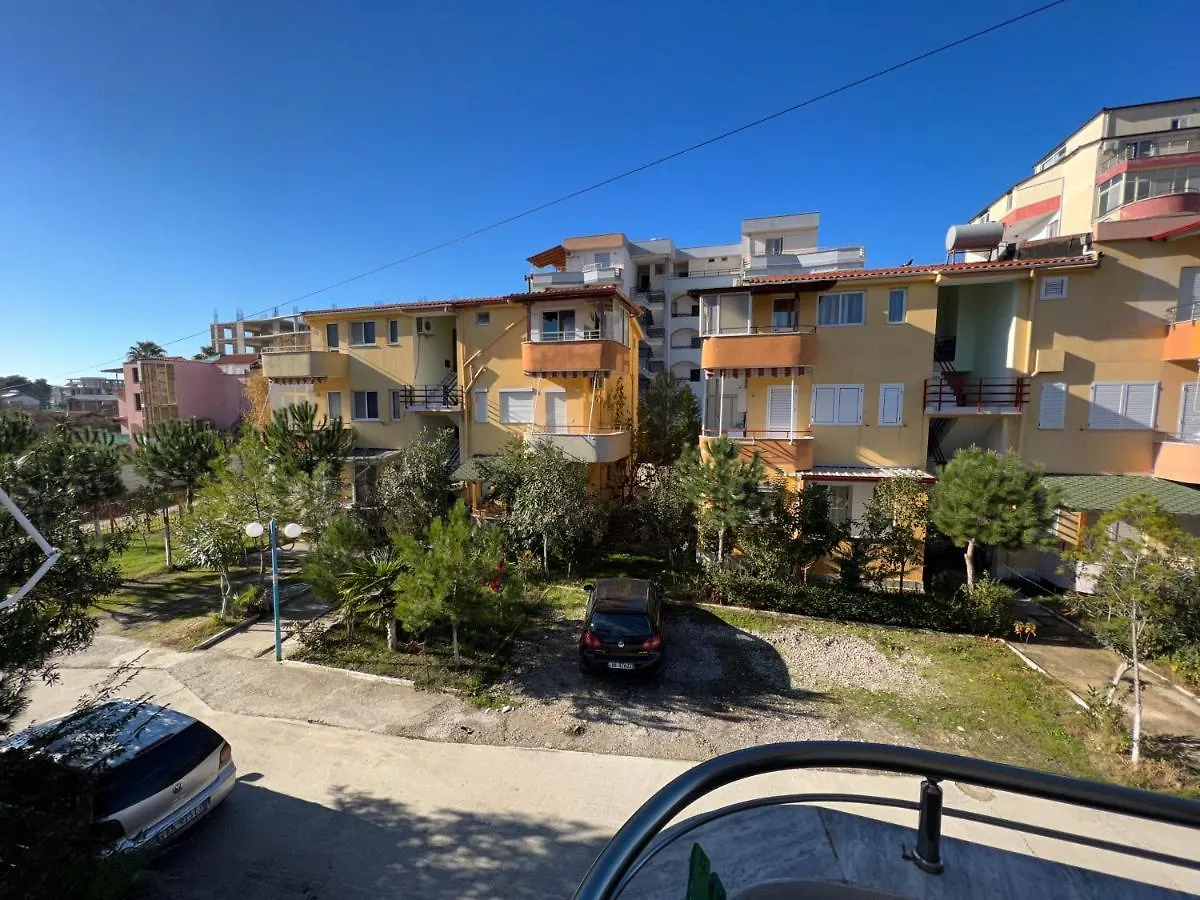 Apartment Gazi'S Apartament For Rent Golem